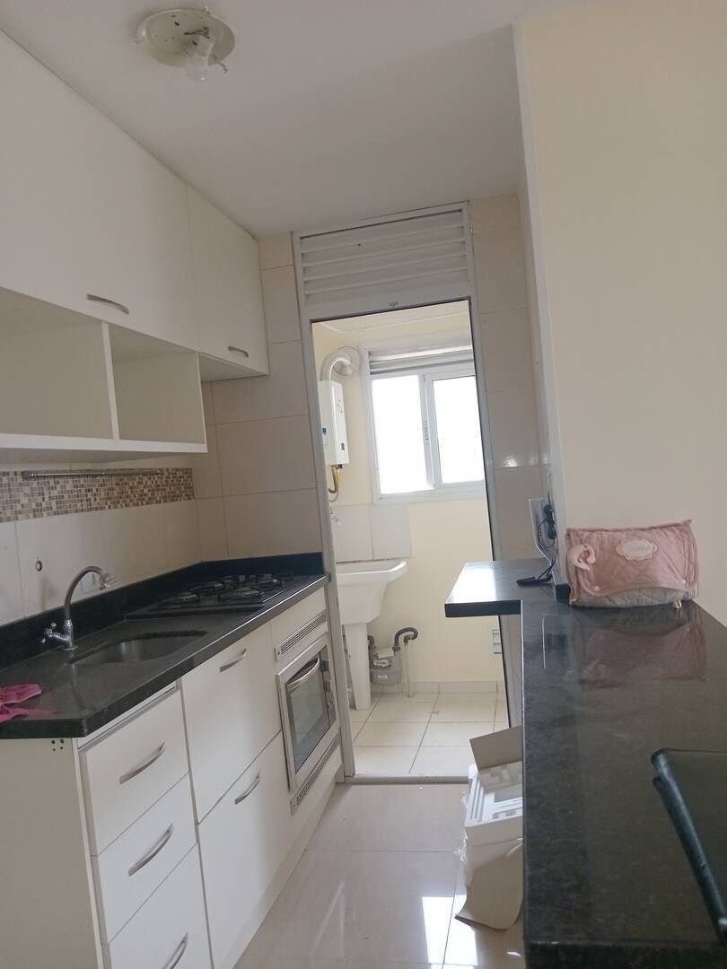 Apartamento para alugar com 2 quartos, 50m² - Foto 2