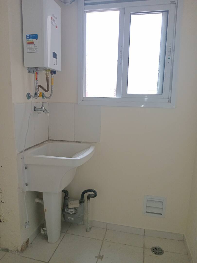 Apartamento para alugar com 2 quartos, 50m² - Foto 4