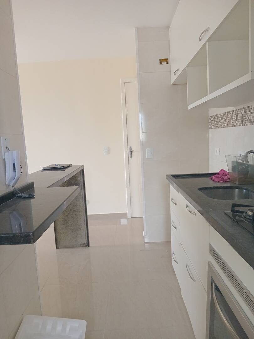 Apartamento para alugar com 2 quartos, 50m² - Foto 5