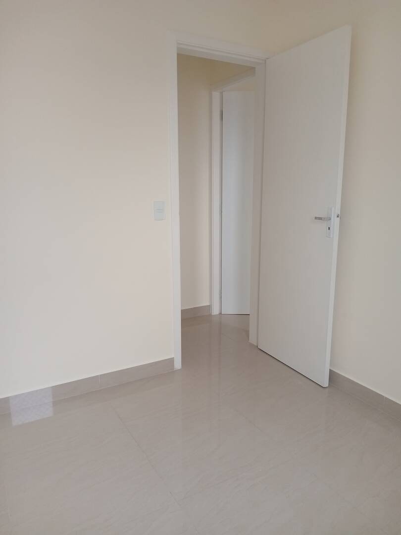 Apartamento para alugar com 2 quartos, 50m² - Foto 21